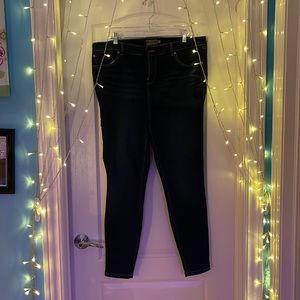 Torrid MIDFIT SKINNY SUPER SOFT MID-RISE JEAN